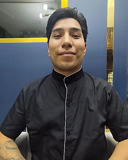 Diego, barbero de Razor Crew